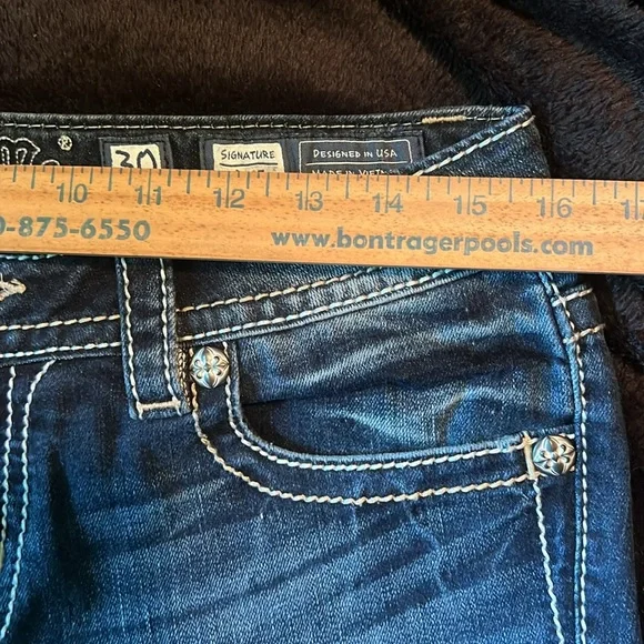 Miss Me Jeans Signature Boot, 30x32 actual JP8839BV - Picture 8 of 12